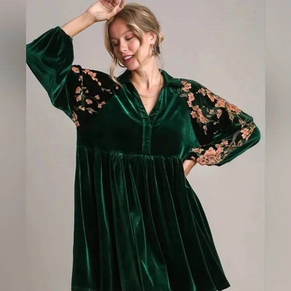 Umgee | Dresses | Umgee Hunter Green Velvet Floral Balloon Sleeve Babydoll  Dress Boho Medium Nwt | Poshmark